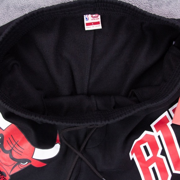 New Ultra Game Official License NBA Chicago Bulls Mens L Sweat Shorts 6" - Picture 11 of 14